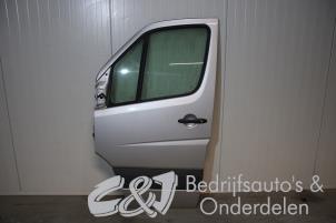 Used Door 2-door, left Volkswagen Crafter 2.0 BiTDI Price € 393,75 Margin scheme offered by C&J bedrijfsauto's & onderdelen