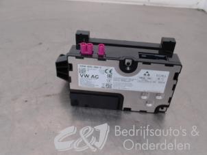 Gebrauchte Telefon Modul Volkswagen Caddy Cargo V (SBA/SBH) 2.0 TDI BlueMotionTechnology Preis € 120,75 Margenregelung angeboten von C&J bedrijfsauto's & onderdelen