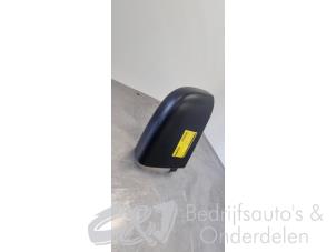 Used Rear bumper corner, right Renault Trafic (1FL/2FL/3FL/4FL) 2.0 dCi 16V 145 Price € 31,50 Margin scheme offered by C&J bedrijfsauto's & onderdelen
