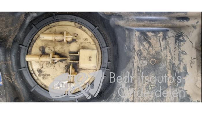 Depósito de un Mercedes-Benz Sprinter 3,5t (906.63) 314 CDI 16V 2016