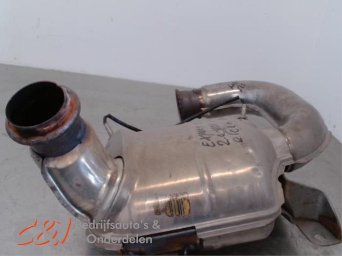 Gebrauchte Rußfilter Peugeot Expert (V1/VA/VB/VE/VF/VT/VY) 2.0 Blue HDi 180 16V Preis € 299,25 Margenregelung angeboten von C&J Bedrijfsauto's & Onderdelen