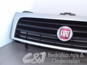 Used Grille Fiat Scudo (270) 2.0 D Multijet Price € 89,25 Margin scheme offered by C&J bedrijfsauto's & onderdelen