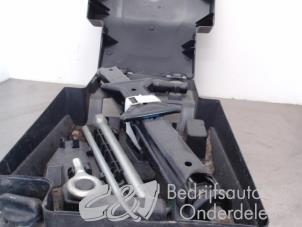 Gebrauchte Wagenheber- Set Peugeot Boxer (U9) 2.0 BlueHDi 110 Preis € 105,00 Margenregelung angeboten von C&J bedrijfsauto's & onderdelen