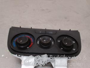Usados Panel de control de calefacción Opel Combo 1.3 CDTI 16V ecoFlex Precio € 47,25 Norma de margen ofrecido por C&J bedrijfsauto's & onderdelen