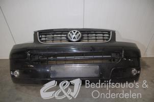 Używane Zderzak przedni Volkswagen Transporter T5 2.5 TDi Cena € 210,00 Procedura marży oferowane przez C&J bedrijfsauto's & onderdelen