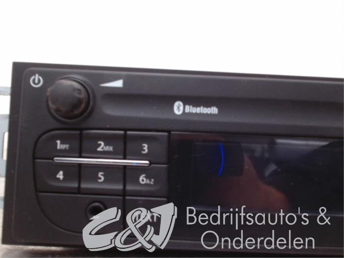 Radio z Renault Master IV (JV) 2.3 dCi 16V 145 2019
