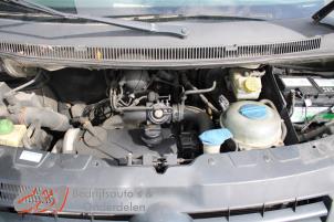Usagé Moteur Volkswagen Transporter Prix € 735,00 Règlement à la marge proposé par C&J Bedrijfsauto's & Onderdelen