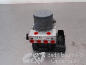 Used ABS pump Volkswagen Crafter (SY) 2.0 TDI Price € 341,25 Margin scheme offered by C&J bedrijfsauto's & onderdelen