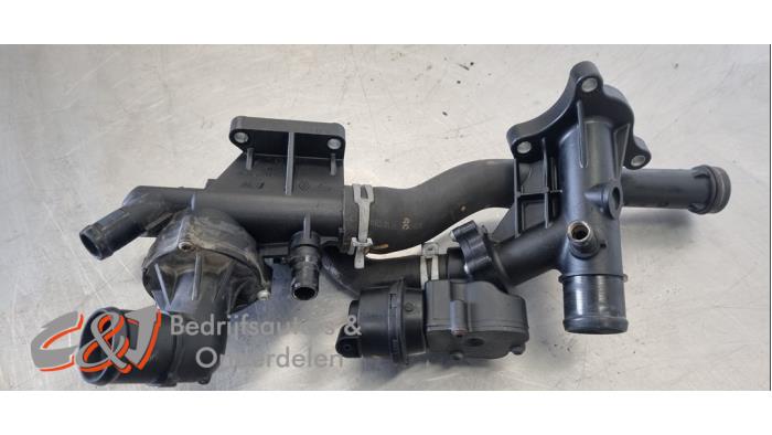 Usagé Thermostat Fiat Talento 1.6 MultiJet,EcoJet 95 Prix € 26,25 Règlement à la marge proposé par C&J Bedrijfsauto's & Onderdelen