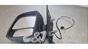 Used Wing mirror, left Volkswagen Crafter (SY) 2.0 TDI Price € 393,75 Margin scheme offered by C&J bedrijfsauto's & onderdelen