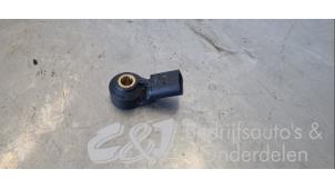 Used Detonation sensor Volkswagen Crafter (SY) 2.0 TDI Price € 10,50 Margin scheme offered by C&J bedrijfsauto's & onderdelen