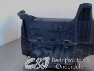 Używane Zbiornik AdBlue Ford Tourneo Custom 2.0 TDCi 16V Eco Blue 130 Cena € 288,75 Procedura marży oferowane przez C&J bedrijfsauto's & onderdelen