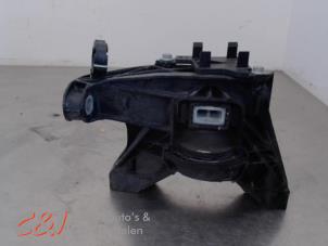 Support moteur d'un Opel Combo Cargo 1.5 CDTI 100 2021