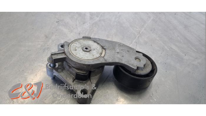 Usados Rodillo tensor correa múltiple Ford Transit Connect (PJ2) 1.5 TDCi Precio € 15,75 Norma de margen ofrecido por C&J Bedrijfsauto's & Onderdelen