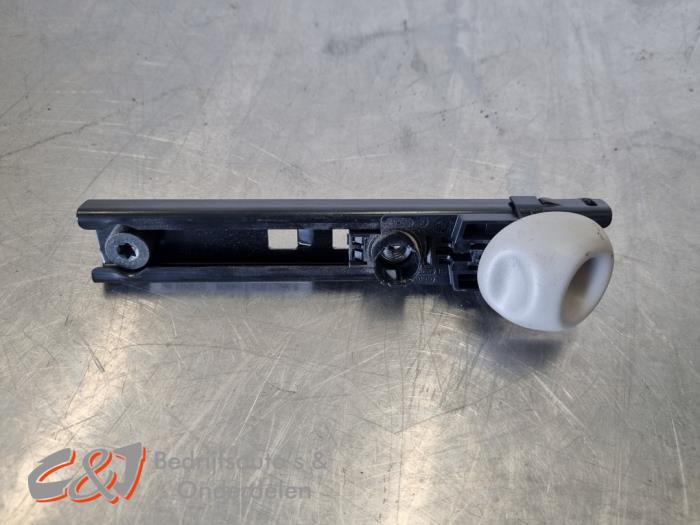Seatbelt adjustment rail
