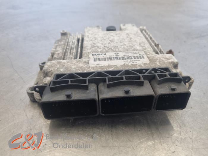 Used Engine management computer Renault Master III (FV) 2.3 dCi 125 16V FWD Price € 99,75 Margin scheme offered by C&J Bedrijfsauto's & Onderdelen