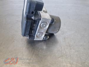 Bloc ABS d'un Citroën Jumper (U9) 3.0 HDi 180 Euro 5 2016