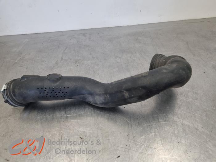 Gebrauchte Intercooler Schlauch Citroen Jumper (U9) 3.0 HDi 180 Euro 5 Preis € 21,00 Margenregelung angeboten von C&J Bedrijfsauto's & Onderdelen