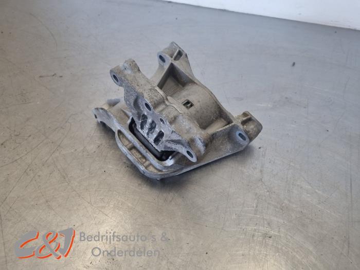Usagé Support moteur Citroen Jumpy 1.6 Blue HDi 115 Prix € 21,00 Règlement à la marge proposé par C&J Bedrijfsauto's & Onderdelen