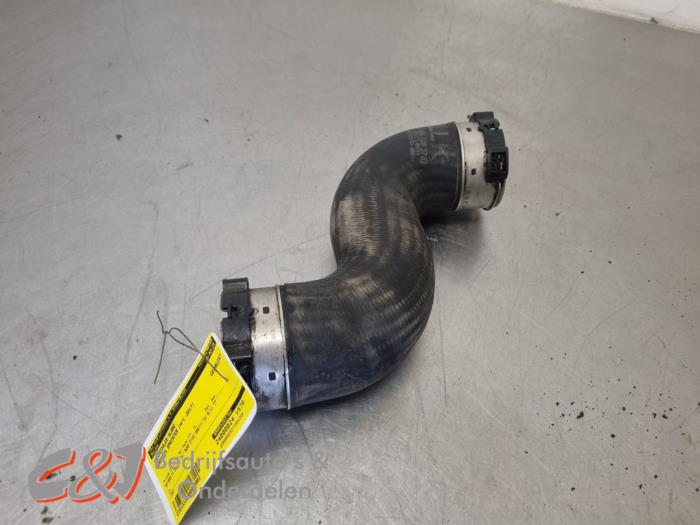 Usagé Tuyau intercooler Mercedes Sprinter 3,5t (906.63) 316 CDI 16V Prix € 21,00 Règlement à la marge proposé par C&J Bedrijfsauto's & Onderdelen