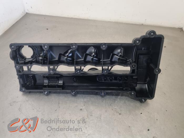 Ventildeckel van een Mercedes-Benz Sprinter 3,5t (906.63) 314 CDI 16V 2016