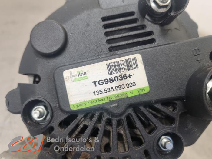 Dynamo van een Citroën Nemo (AA) 1.3 HDi 75 2015