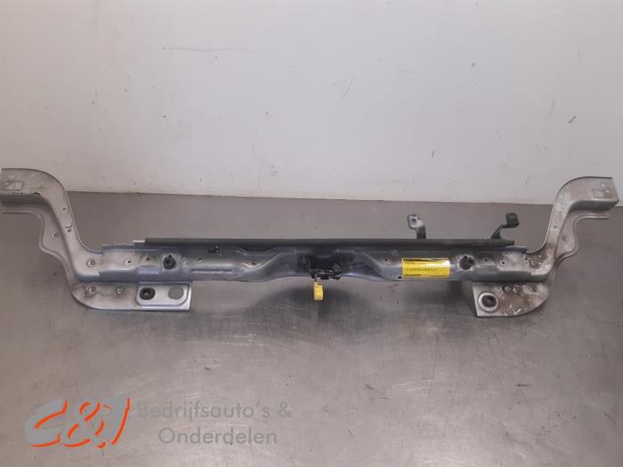 Begagnade Front Citroen Nemo (AA) 1.3 HDi 75 Pris € 78,75 Marginaltabell erbjuds av C&J Bedrijfsauto's & Onderdelen