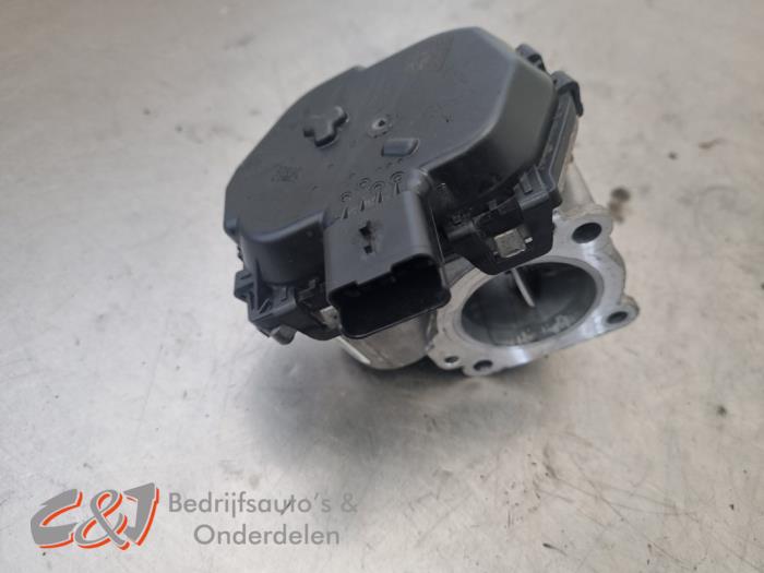 Używane Przepustnica Ford Transit Connect (PJ2) 1.5 TDCi Cena € 10,50 Procedura marży oferowane przez C&J Bedrijfsauto's & Onderdelen