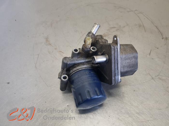 Gebrauchte Ölfiltergehäuse Peugeot Boxer (U9) 2.2 HDi 110 Euro 5 Preis € 52,50 Margenregelung angeboten von C&J Bedrijfsauto's & Onderdelen