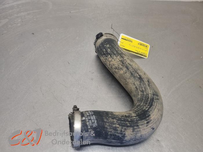 Begagnade Laddluftkylarslang Volkswagen Crafter 2.0 BiTDI Pris € 15,75 Marginaltabell erbjuds av C&J Bedrijfsauto's & Onderdelen