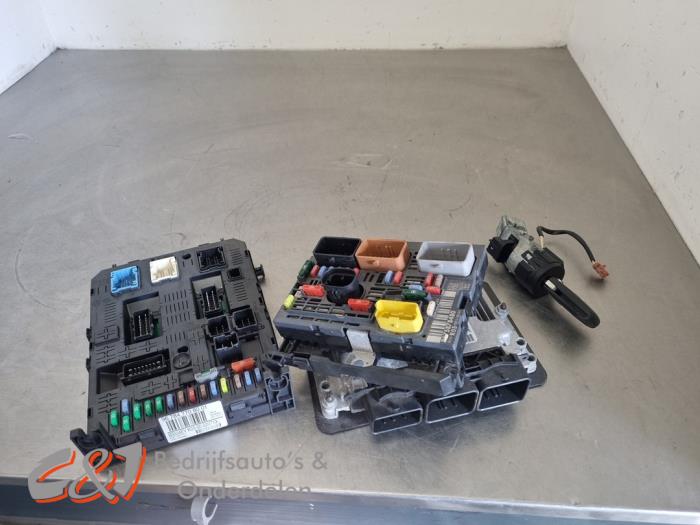 Used Ignition lock + computer Citroen Berlingo 1.6 Hdi 75 Price € 262,50 Margin scheme offered by C&J Bedrijfsauto's & Onderdelen