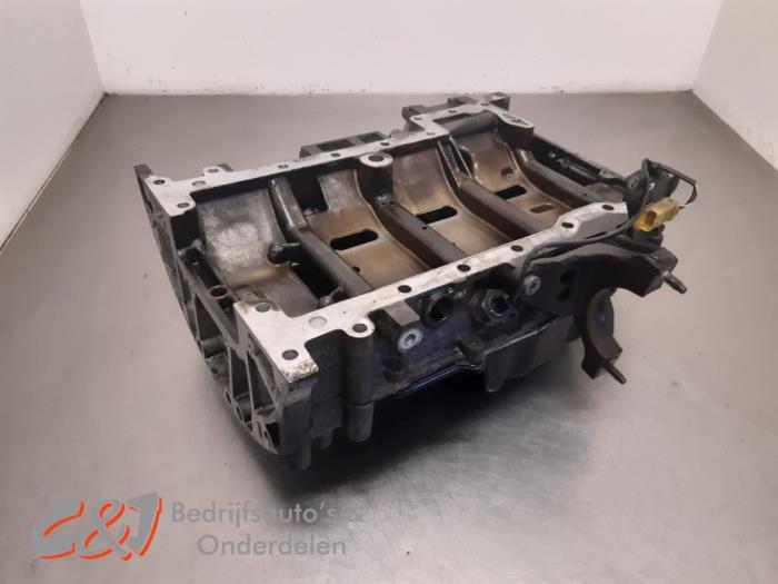 Usagé Couvercle carter Ford Transit Custom 2.2 TDCi 16V Prix € 52,50 Règlement à la marge proposé par C&J Bedrijfsauto's & Onderdelen