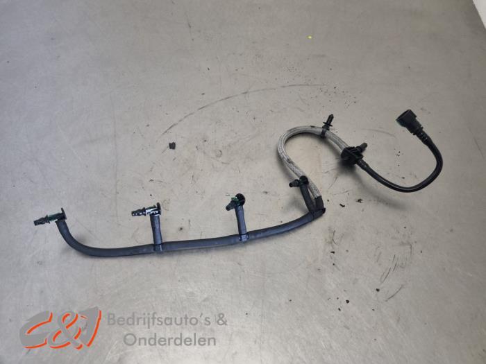 Usagé Système d'injection Ford Transit Custom 2.2 TDCi 16V Prix € 10,50 Règlement à la marge proposé par C&J Bedrijfsauto's & Onderdelen