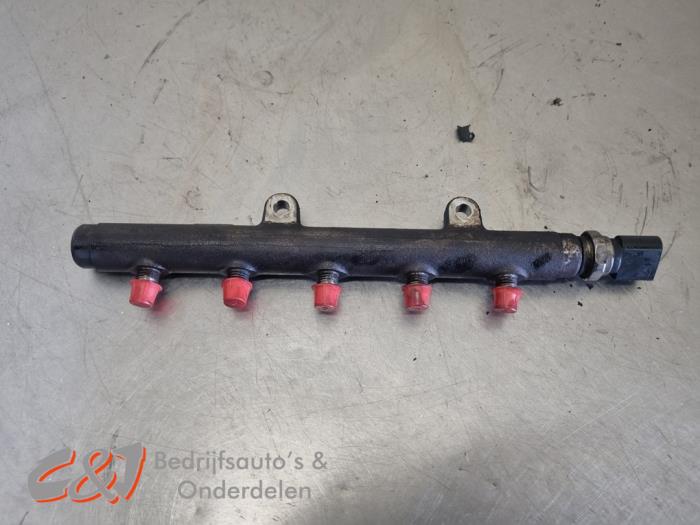 Usagé Système d'injection Ford Transit Custom 2.2 TDCi 16V Prix € 21,00 Règlement à la marge proposé par C&J Bedrijfsauto's & Onderdelen