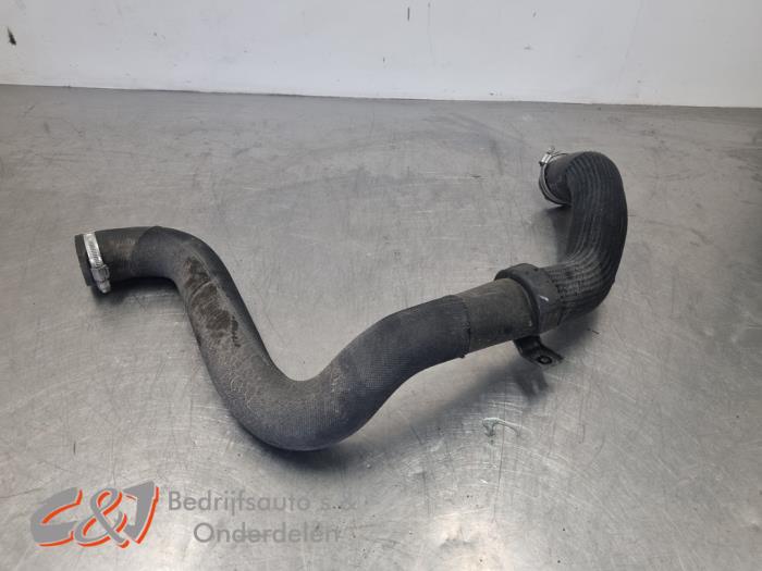 Gebrauchte Intercooler Schlauch Peugeot Expert (V1/VA/VB/VE/VF/VT/VY) 2.0 Blue HDi 180 16V Preis € 15,75 Margenregelung angeboten von C&J Bedrijfsauto's & Onderdelen