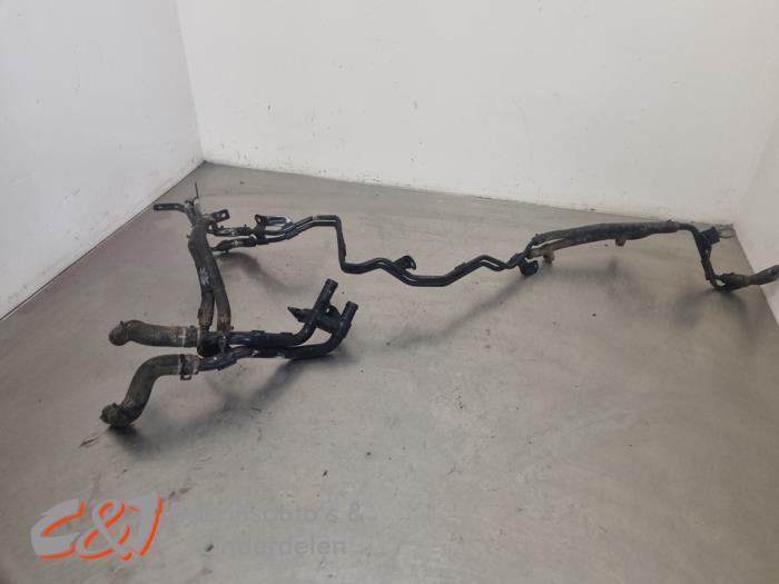 Gebrauchte Leitung (sonstige) Volkswagen Transporter T6 2.0 TDI 150 Preis € 10,50 Margenregelung angeboten von C&J Bedrijfsauto's & Onderdelen