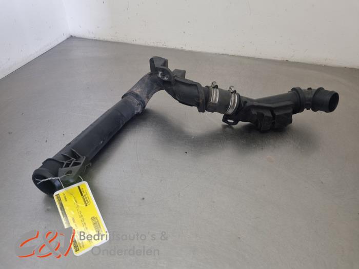 Gebrauchte Intercooler Rohr Peugeot Expert (V1/VA/VB/VE/VF/VT/VY) 2.0 Blue HDi 120 16V Preis € 21,00 Margenregelung angeboten von C&J Bedrijfsauto's & Onderdelen