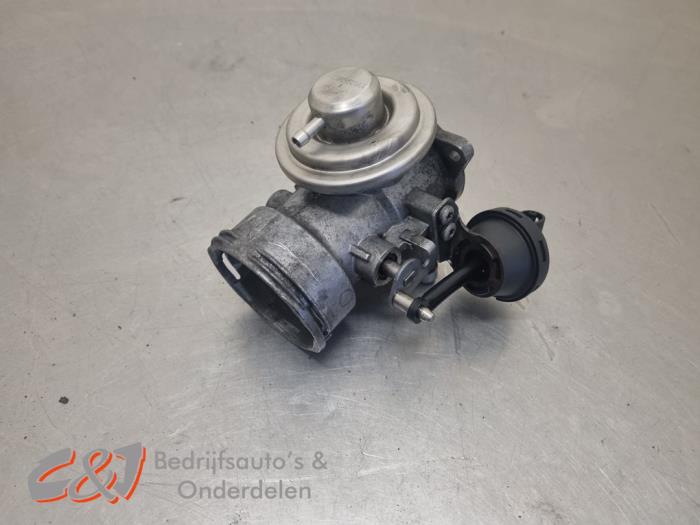 Gebrauchte AGR Ventil Volkswagen Transporter T5 1.9 TDi Preis € 31,50 Margenregelung angeboten von C&J Bedrijfsauto's & Onderdelen