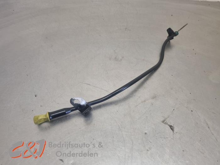 Gebrauchte Ölmessstab Peugeot Expert (V1/VA/VB/VE/VF/VT/VY) 2.0 Blue HDi 180 16V Preis € 15,75 Margenregelung angeboten von C&J Bedrijfsauto's & Onderdelen