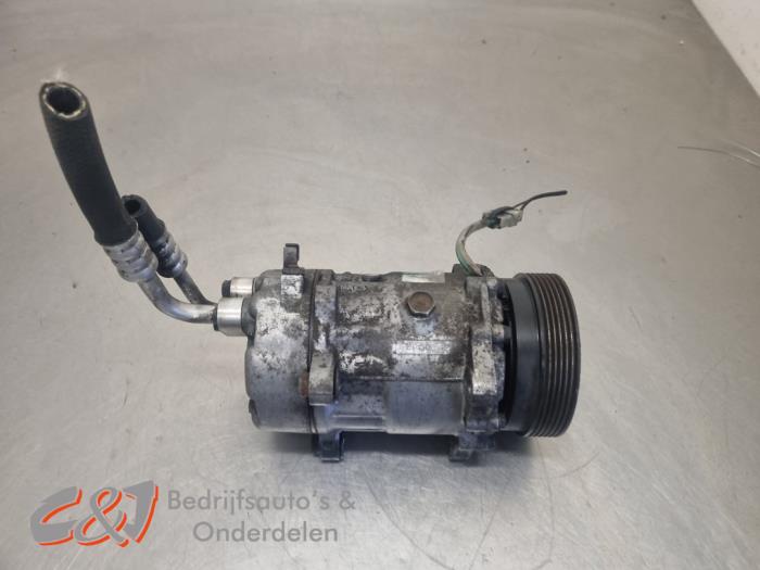 Gebrauchte Klimapumpe Volkswagen Transporter T5 1.9 TDi Preis € 52,50 Margenregelung angeboten von C&J Bedrijfsauto's & Onderdelen