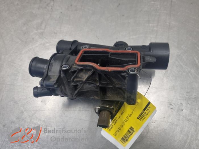 Begagnade Termostathus Peugeot Expert (V1/VA/VB/VE/VF/VT/VY) 2.0 Blue HDi 180 16V Pris € 105,00 Marginaltabell erbjuds av C&J Bedrijfsauto's & Onderdelen
