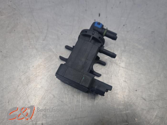 Usagé Régulateur pression turbo Peugeot Expert (V1/VA/VB/VE/VF/VT/VY) 2.0 Blue HDi 180 16V Prix € 15,75 Règlement à la marge proposé par C&J Bedrijfsauto's & Onderdelen