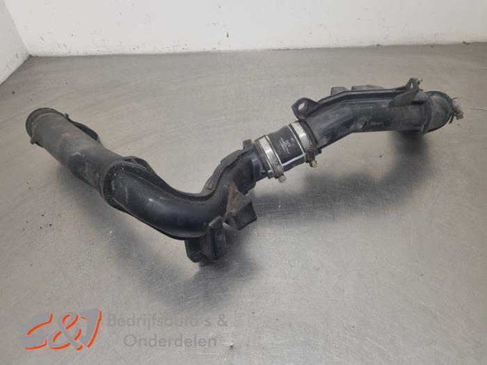 Gebrauchte Intercooler Rohr Peugeot Expert (V1/VA/VB/VE/VF/VT/VY) 2.0 Blue HDi 120 16V Preis € 15,75 Margenregelung angeboten von C&J Bedrijfsauto's & Onderdelen