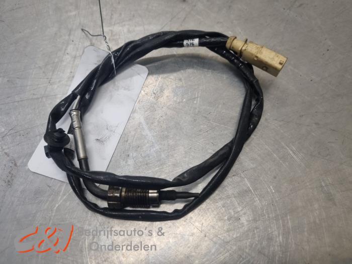 Used Particulate filter sensor Volkswagen Crafter (SY) 2.0 TDI Price € 36,75 Margin scheme offered by C&J Bedrijfsauto's & Onderdelen
