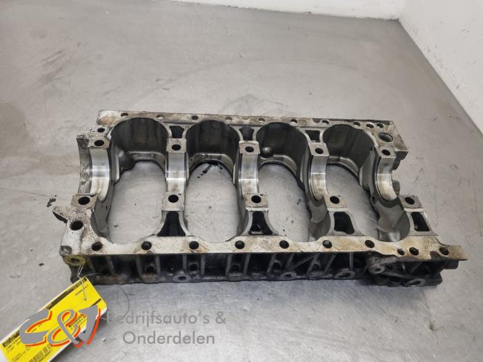 Usagé Couvercle carter Fiat Ducato (250) 2.3 D 130 Multijet Prix € 52,50 Règlement à la marge proposé par C&J Bedrijfsauto's & Onderdelen