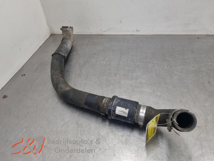 Usagé Tuyau intercooler Ford Transit Custom 2.2 TDCi 16V Prix € 15,75 Règlement à la marge proposé par C&J Bedrijfsauto's & Onderdelen