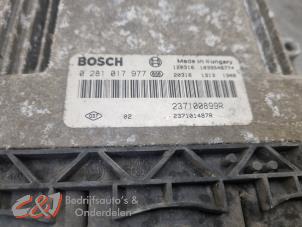 Engine management computer from a Renault Master III (FV) 2.3 dCi 145 16V RWD 2012