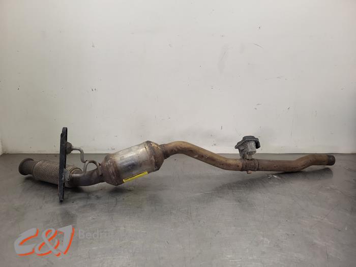 Used Front pipe + catalyst Volkswagen Caddy IV 2.0 TDI 102 Price € 210,00 Margin scheme offered by C&J Bedrijfsauto's & Onderdelen