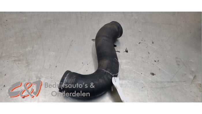 Gebrauchte Intercooler Schlauch Peugeot Boxer (U9) 2.0 BlueHDi 160 Preis € 21,00 Margenregelung angeboten von C&J Bedrijfsauto's & Onderdelen
