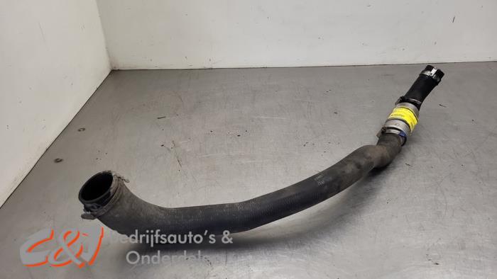 Gebrauchte Intercooler Schlauch Ford Transit 2.2 TDCi 16V Preis € 15,75 Margenregelung angeboten von C&J Bedrijfsauto's & Onderdelen